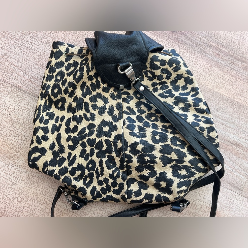 Furla suede leather leopard and black backpack - Picture 12 of 14
